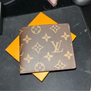 Louis Vuitton Brown and Gold Monogram Card Holder
